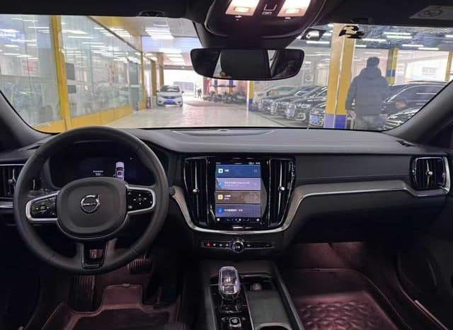 
								Volvo S60, 2024 full									