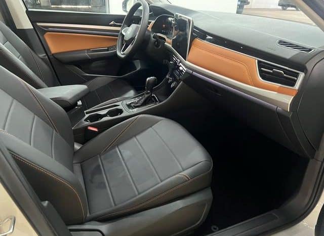 
								Volkswagen Bora, 2023 full									