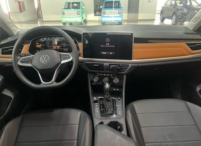 
								Volkswagen Bora, 2023 full									