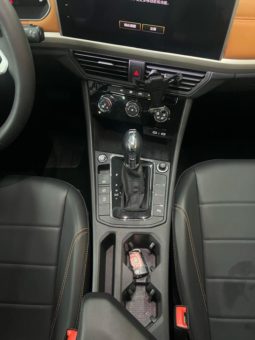 
										Volkswagen Bora, 2023 full									