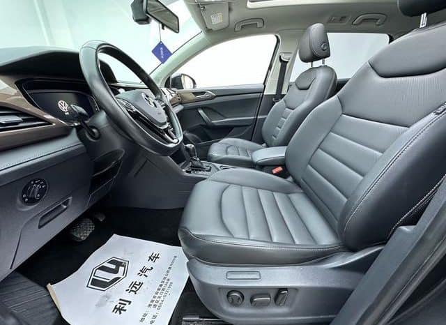 
								Volkswagen Tharu, 2022 full									