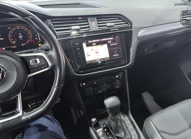 
								Volkswagen Tiguan L, 2021 full									