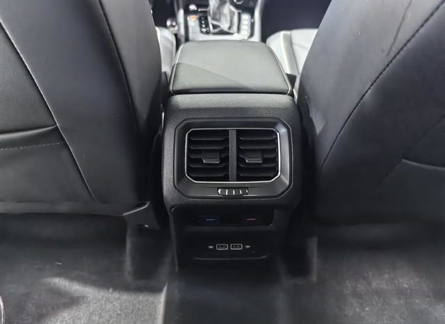 
								Volkswagen Tiguan L, 2021 full									