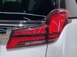 
										Toyota Vellfire (II), 2021 full									