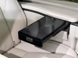 
										Toyota Vellfire (II), 2021 full									