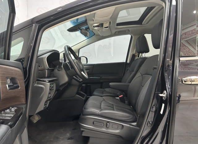 
								Honda Odyssey, 2023 full									