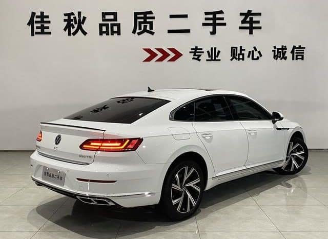 
								Volkswagen Passat CC, 2024 full									