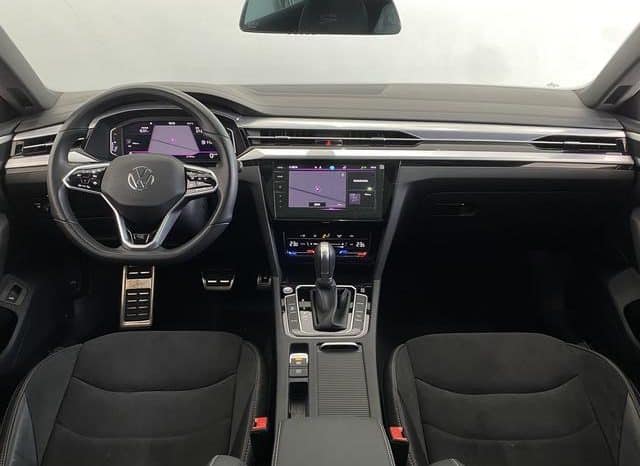
								Volkswagen Passat CC, 2024 full									