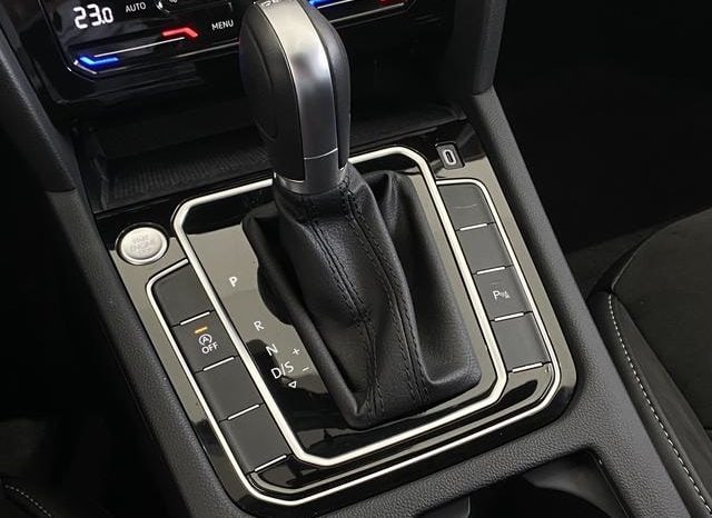 
								Volkswagen Passat CC, 2024 full									