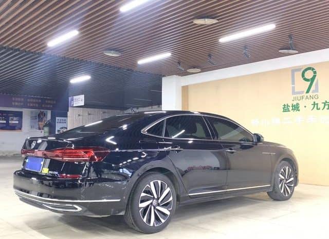 
								Volkswagen Passat, 2024 full									