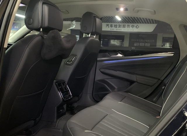 
								Volkswagen Passat, 2024 full									