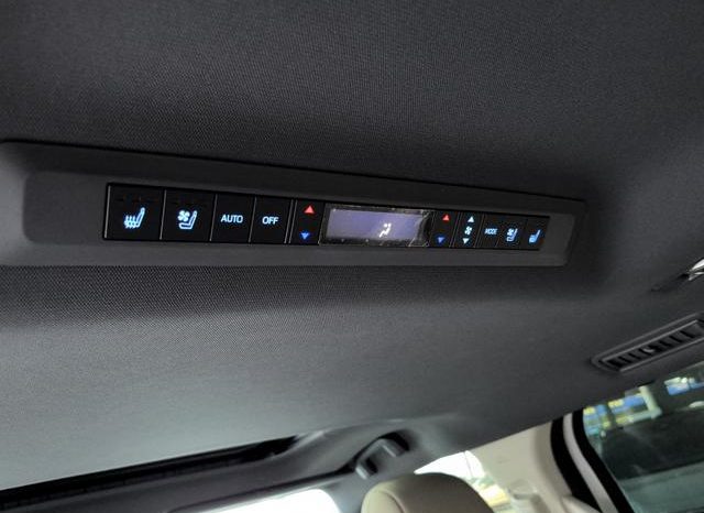 
								Toyota Sienna, 2023 full									