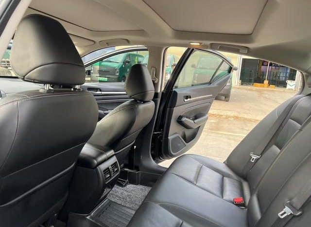 
								Nissan Altima (VI), 2021 full									