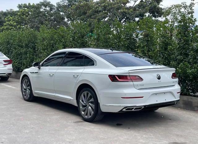 
								Volkswagen Passat CC, 2023 full									