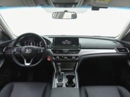
										Honda Accord, 2022 full									