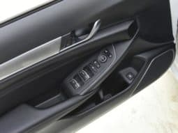 
										Honda Accord, 2022 full									