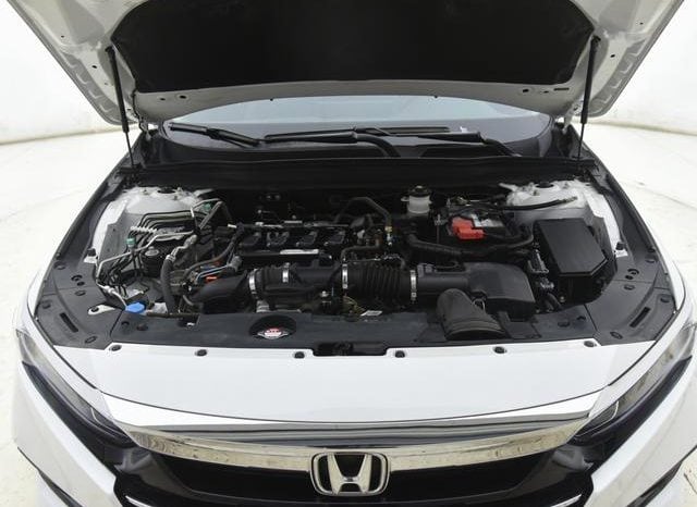
								Honda Accord, 2022 full									