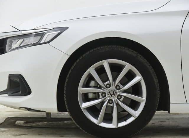 
								Honda Accord, 2022 full									