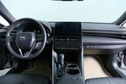 
										Toyota Avalon, 2023 full									