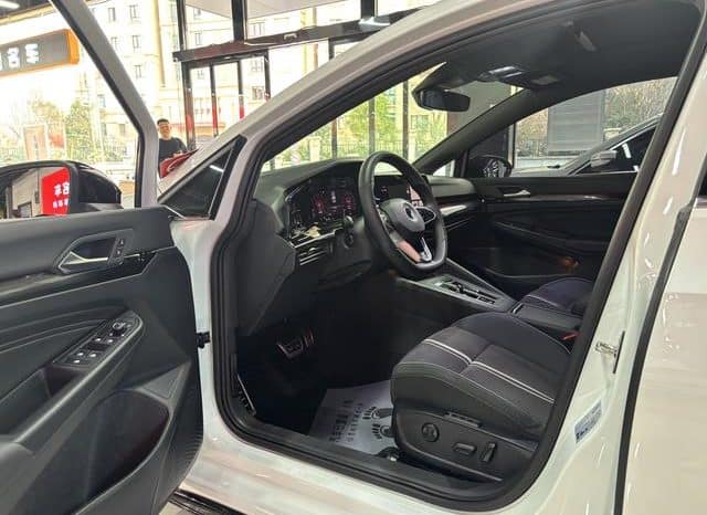 
								Volkswagen Golf 280 TSI, 2023 full									