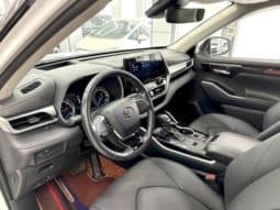 
										Toyota Highlander (III), 2023 full									