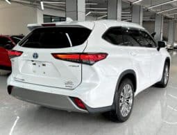 
										Toyota Highlander (III), 2023 full									