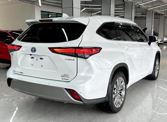 
								Toyota Highlander (III), 2023 full									