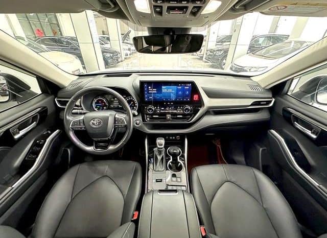 
								Toyota Highlander (III), 2023 full									