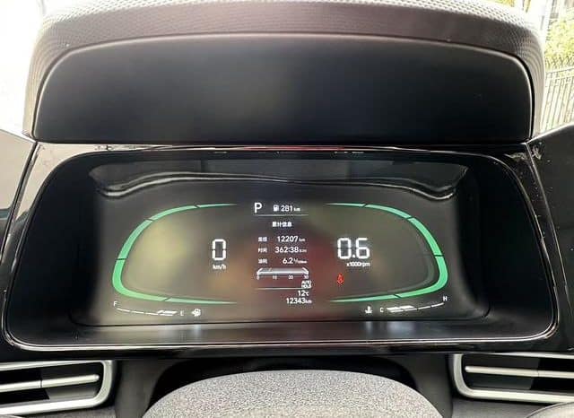 
								Hyundai Elantra (VII), 2024 full									
