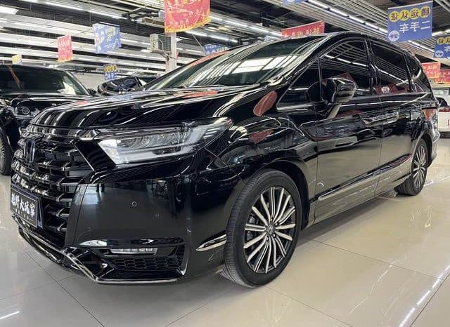 67c5564384755 Honda Elysion, 2022