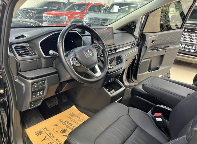 
								Honda Elysion, 2022 full									