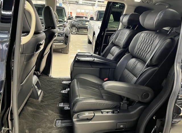 
								Honda Elysion, 2022 full									