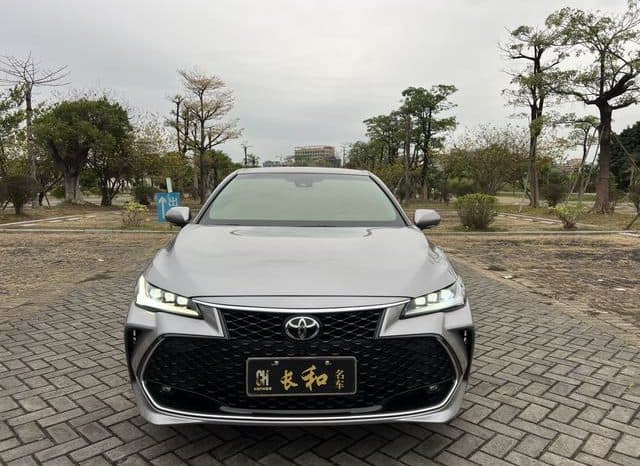 
								Toyota Avalon, 2022 full									