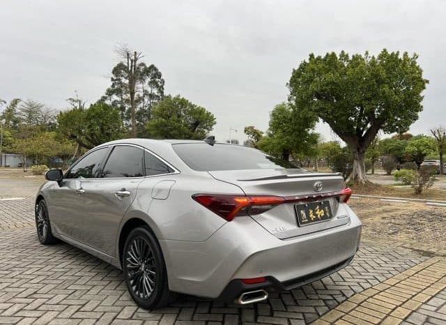 
								Toyota Avalon, 2022 full									