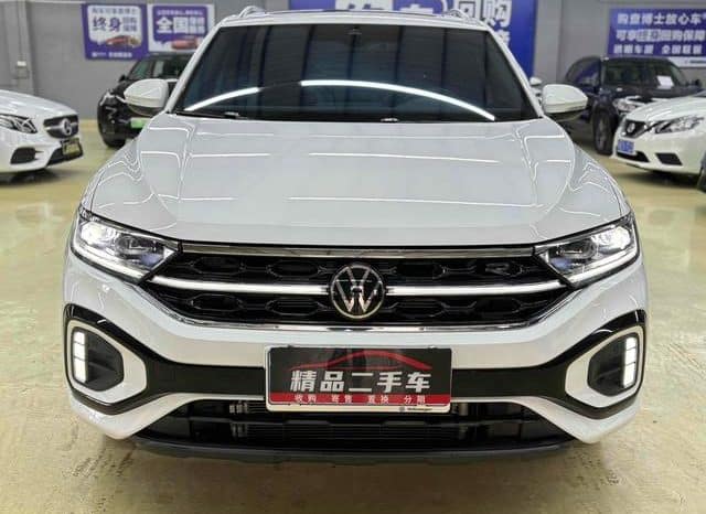 
								Volkswagen T-Roc, 2024 full									