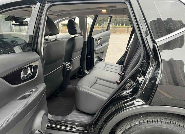 
								Nissan X-Trail (III), 2020 full									