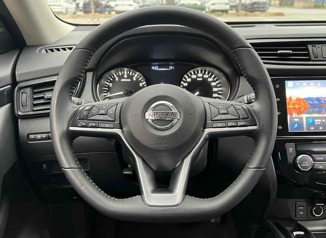 
								Nissan X-Trail (III), 2020 full									