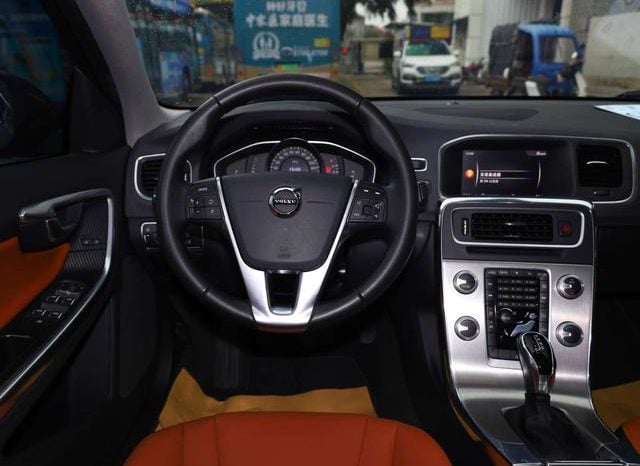 
								Volvo S60, 2020 full									