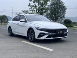 
										Hyundai Elantra (VII), 2023 full									