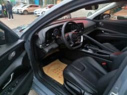 
										Hyundai Elantra (VII), 2023 full									