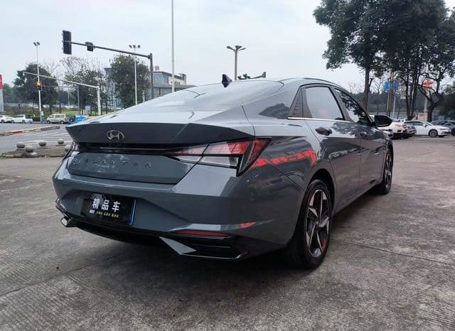 
								Hyundai Elantra (VII), 2023 full									