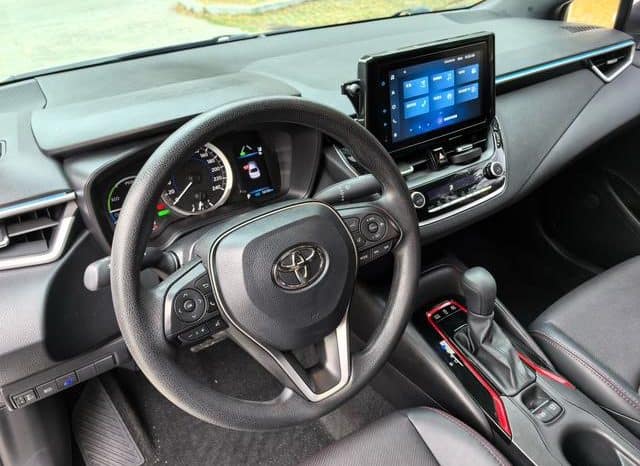 
								Toyota Levin, 2022 full									