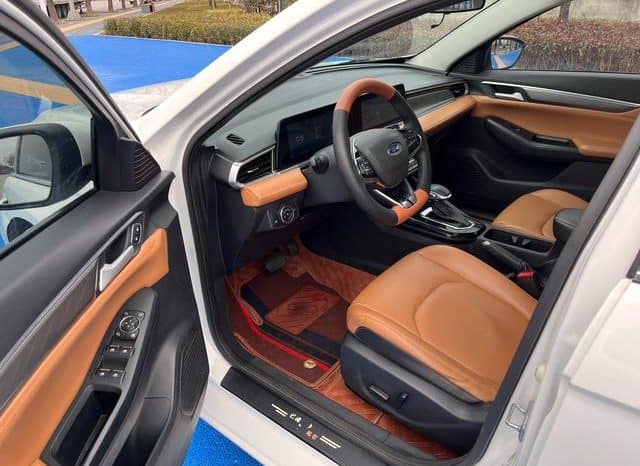
								Ford Focus (IV), 2021 full									