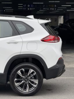 
										Chevrolet Tracker, 2025 full									