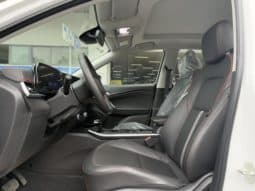 
										Chevrolet Tracker, 2025 full									