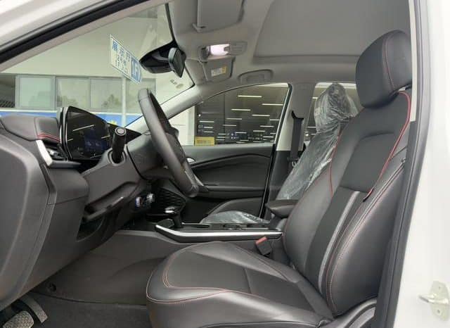 
								Chevrolet Tracker, 2025 full									