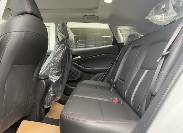 
								Chevrolet Tracker, 2025 full									