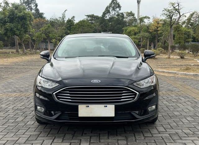 
								Ford Mondeo (V), 2021 full									