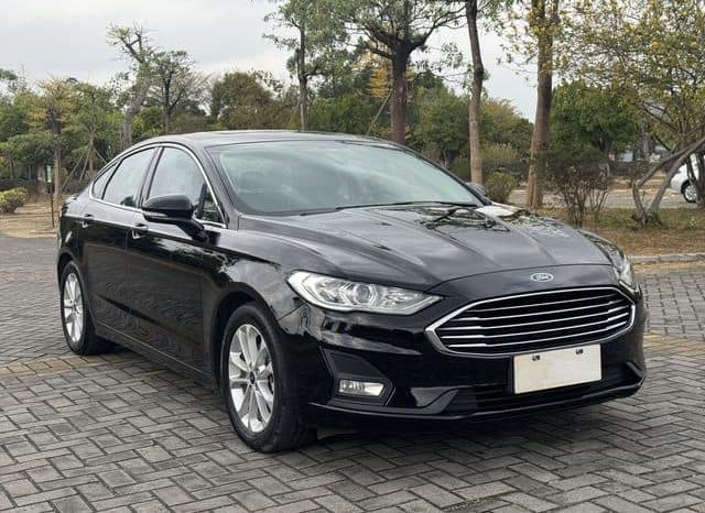 
								Ford Mondeo (V), 2021 full									