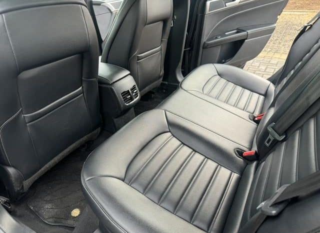 
								Ford Mondeo (V), 2021 full									